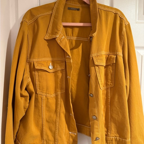 Women's Mustard Jacket - Picture 8 of 8